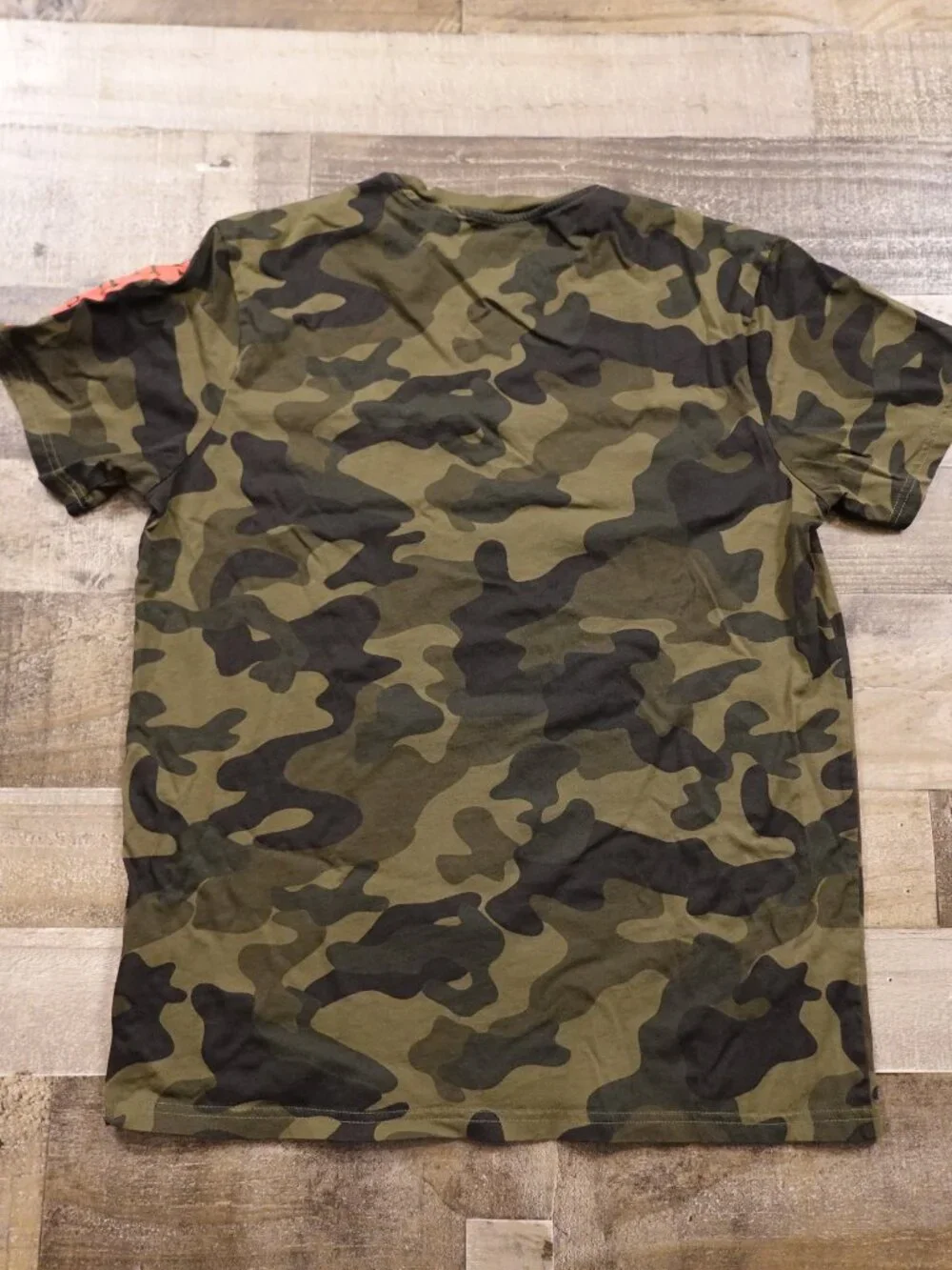 Guess Los Angeles Camo Logo T Shirt Men’s Large Green Military Streetwear - Picture 6 of 6